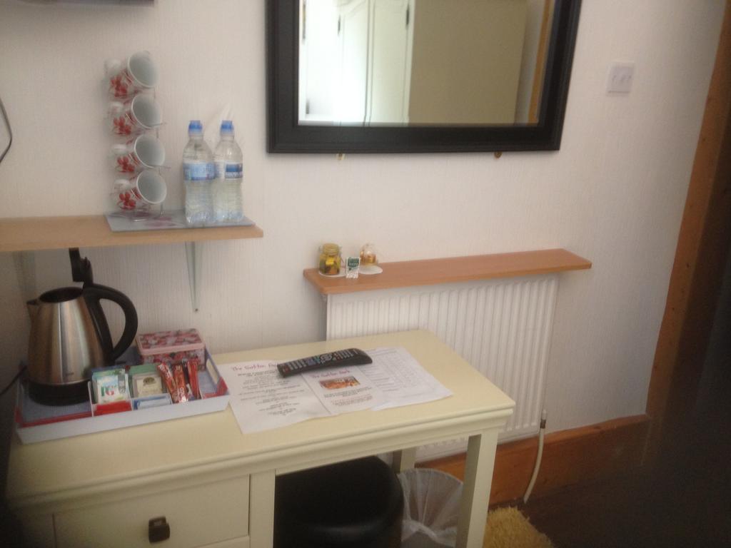 Sutton Park Guest House Blackpool Esterno foto