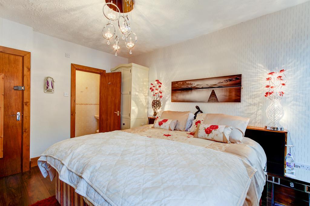 Sutton Park Guest House Blackpool Esterno foto