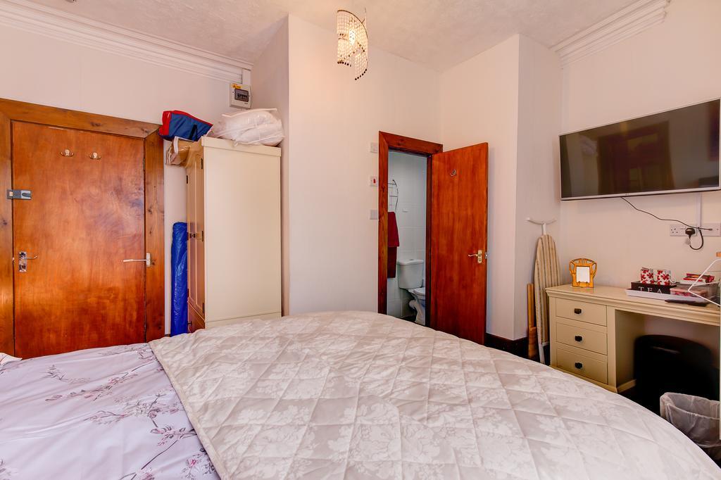 Sutton Park Guest House Blackpool Esterno foto
