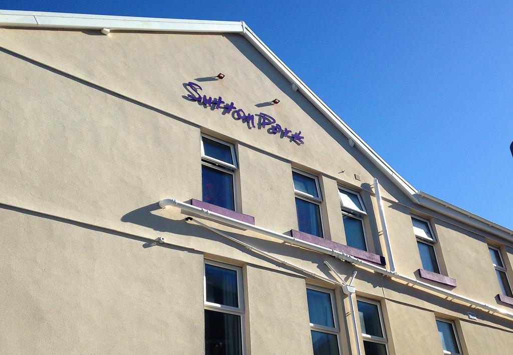 Sutton Park Guest House Blackpool Esterno foto