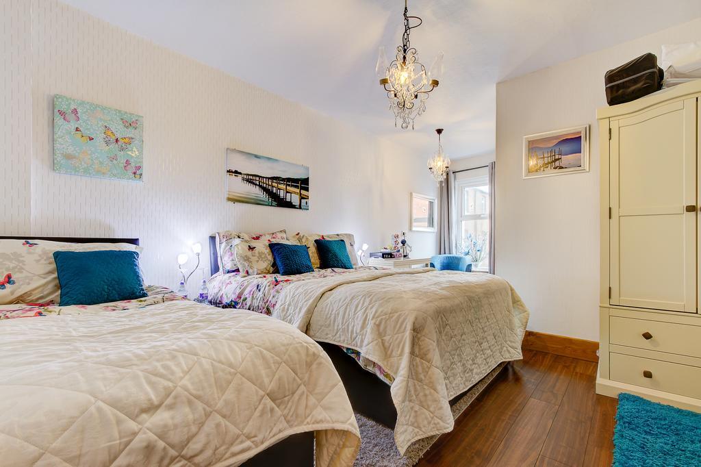 Sutton Park Guest House Blackpool Esterno foto