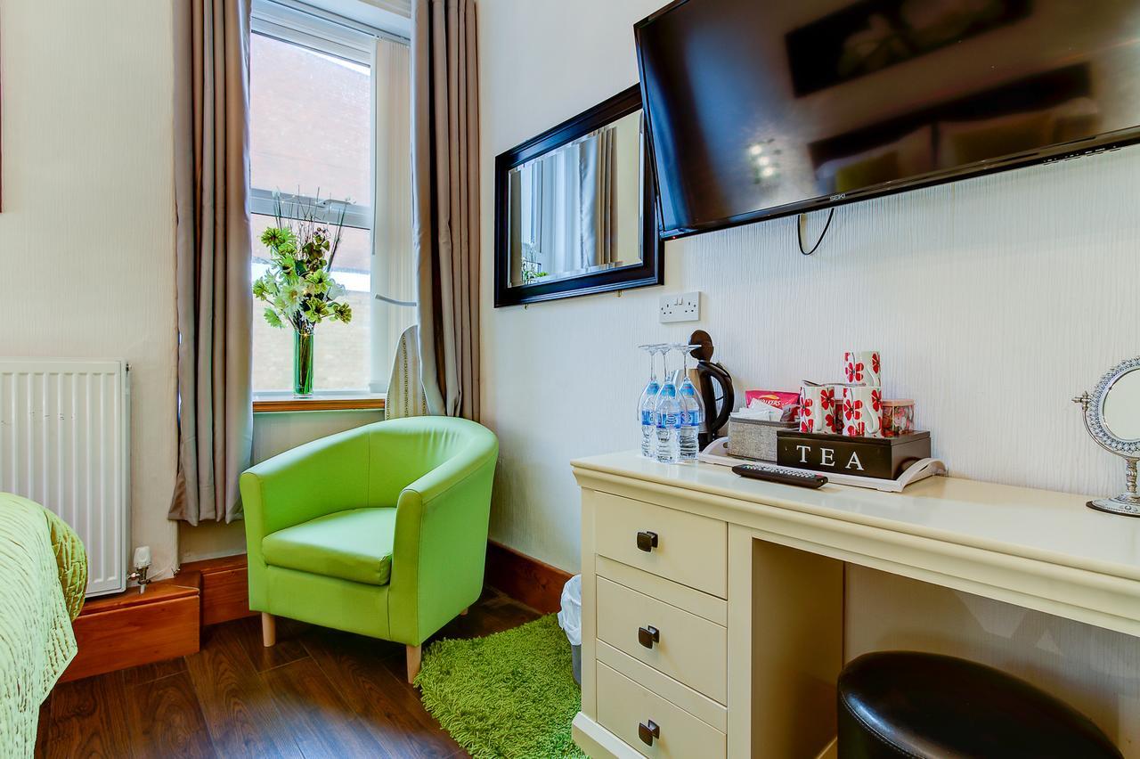 Sutton Park Guest House Blackpool Esterno foto