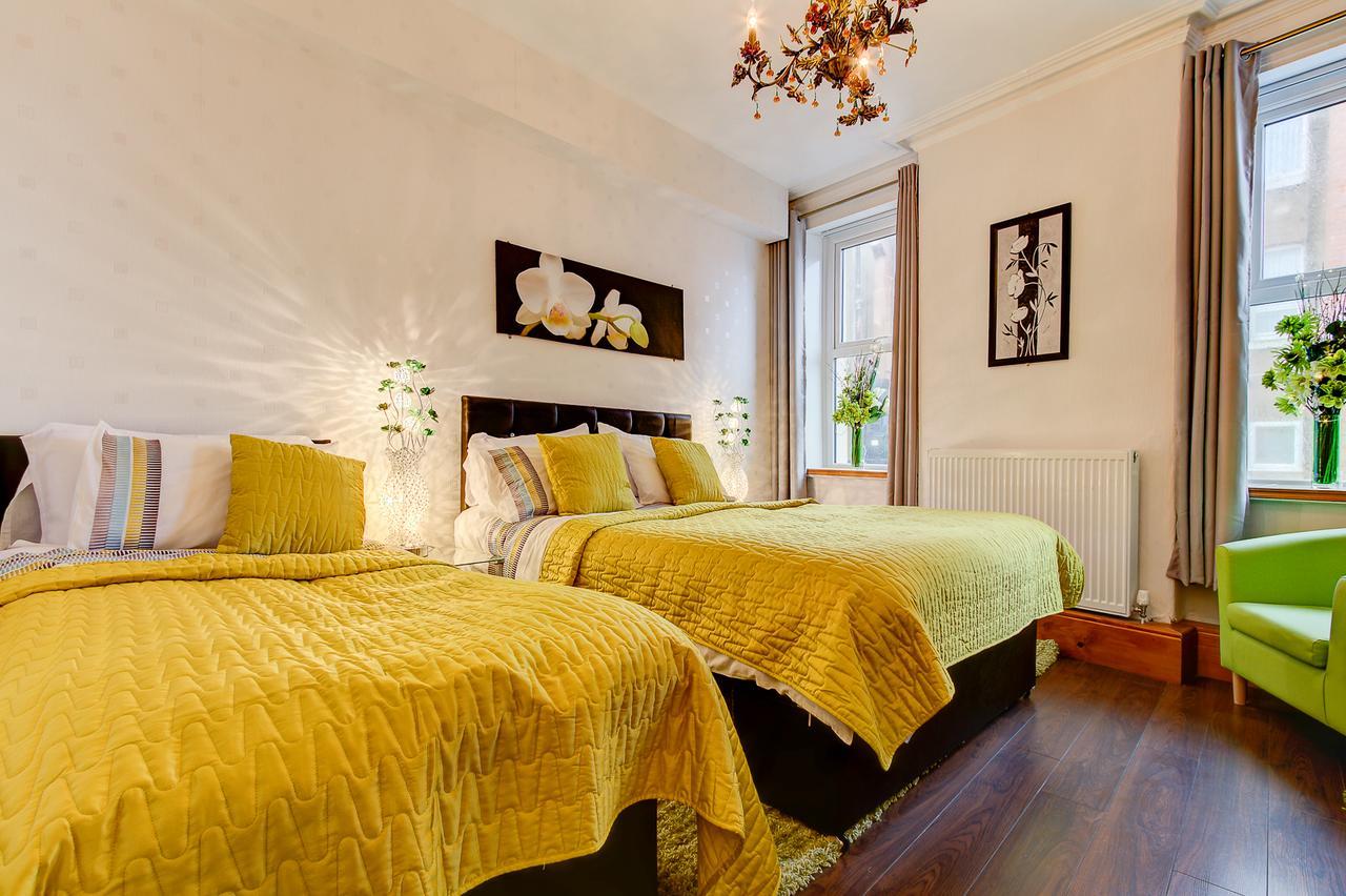 Sutton Park Guest House Blackpool Esterno foto