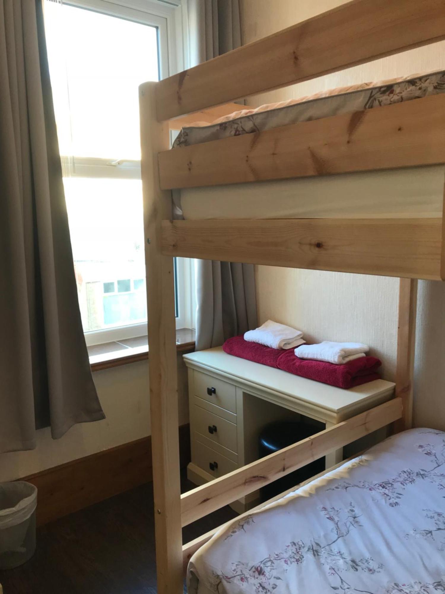 Sutton Park Guest House Blackpool Esterno foto