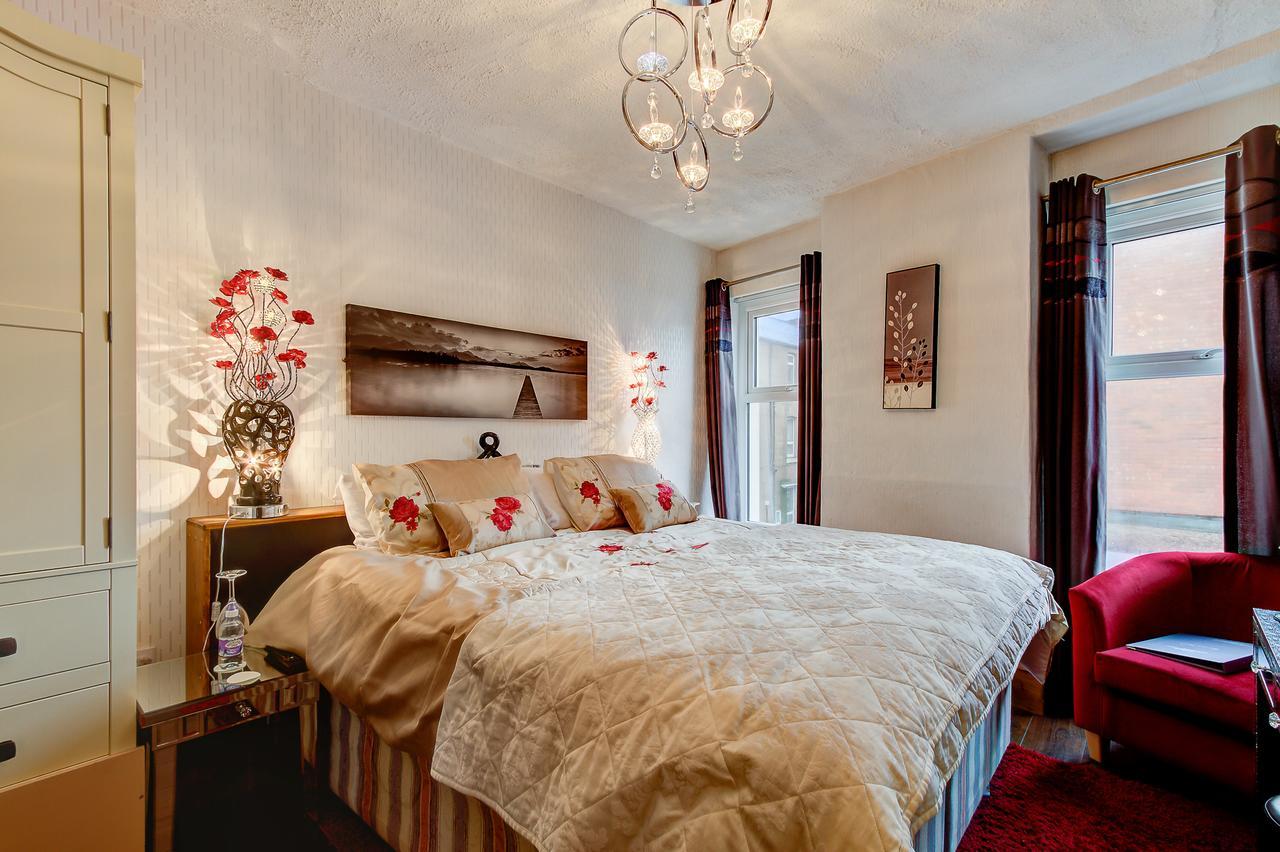 Sutton Park Guest House Blackpool Esterno foto