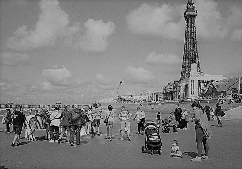 Sutton Park Guest House Blackpool Esterno foto