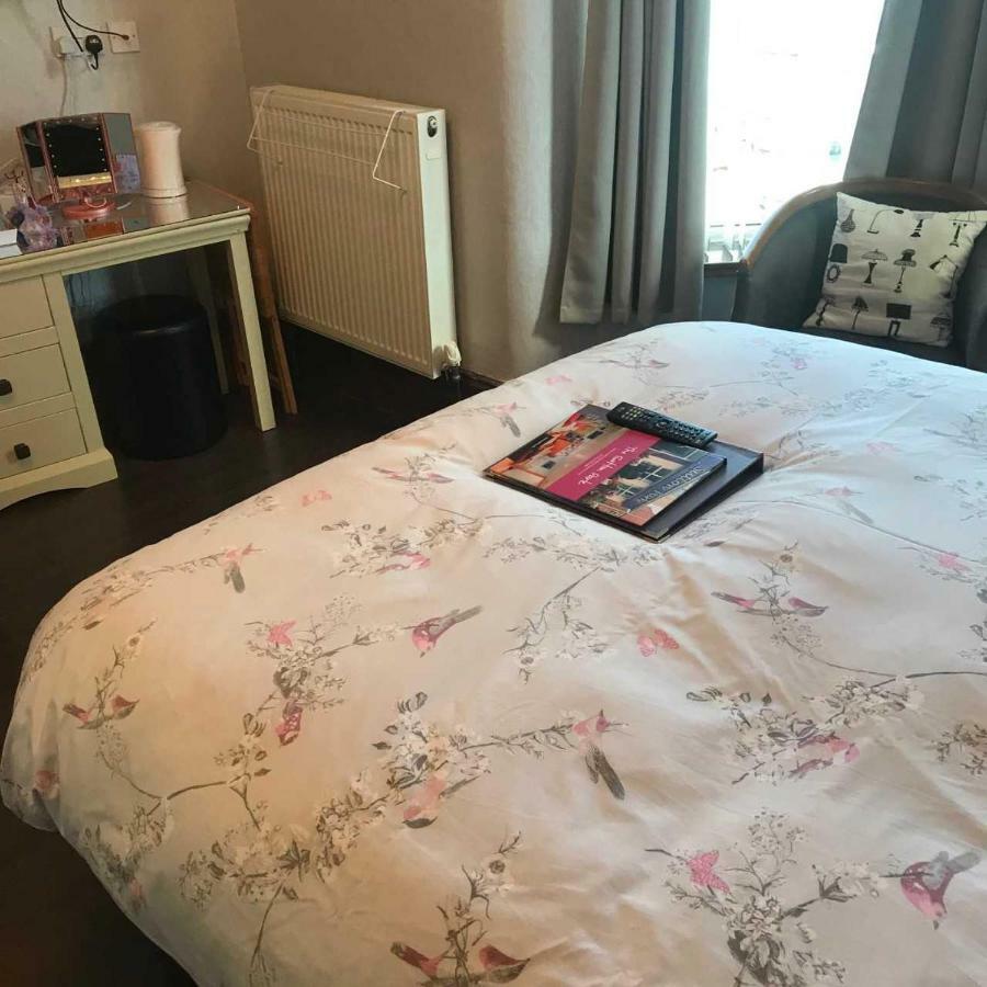 Sutton Park Guest House Blackpool Esterno foto
